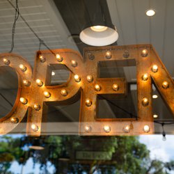 Caronchi_Photography_180925_8172 - Decor - Open Sign.jpg