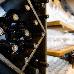 Caronchi_Photography_180925_8161 - Wine and glassware.jpg